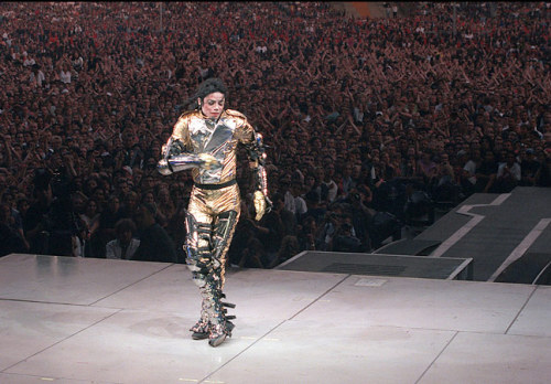 no one else will ever draw crowds the way this angel did..