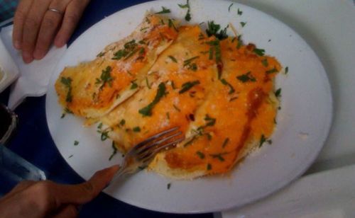 Macaroni And Cheese Pancakes (via thestranger)